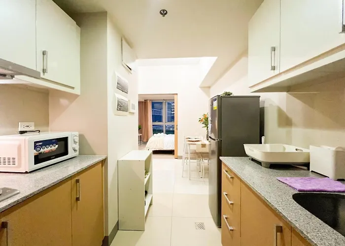 Holiday home Stylish Bgc By Grand Hyatt #upt16k *