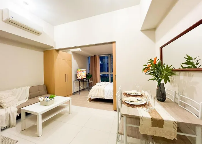 Stylish Bgc By Grand Hyatt #upt16k Holiday home *