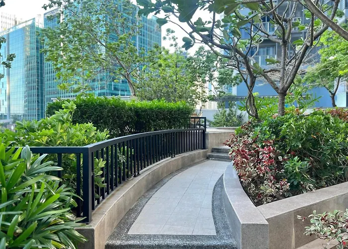 Stylish Bgc By Grand Hyatt #upt16k Holiday home Manila