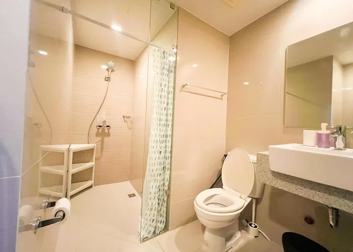 Holiday home Stylish Bgc By Grand Hyatt #upt16k